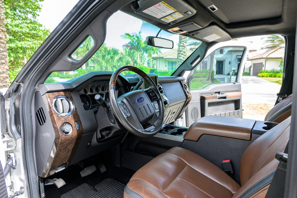 Ford Excursion CABT